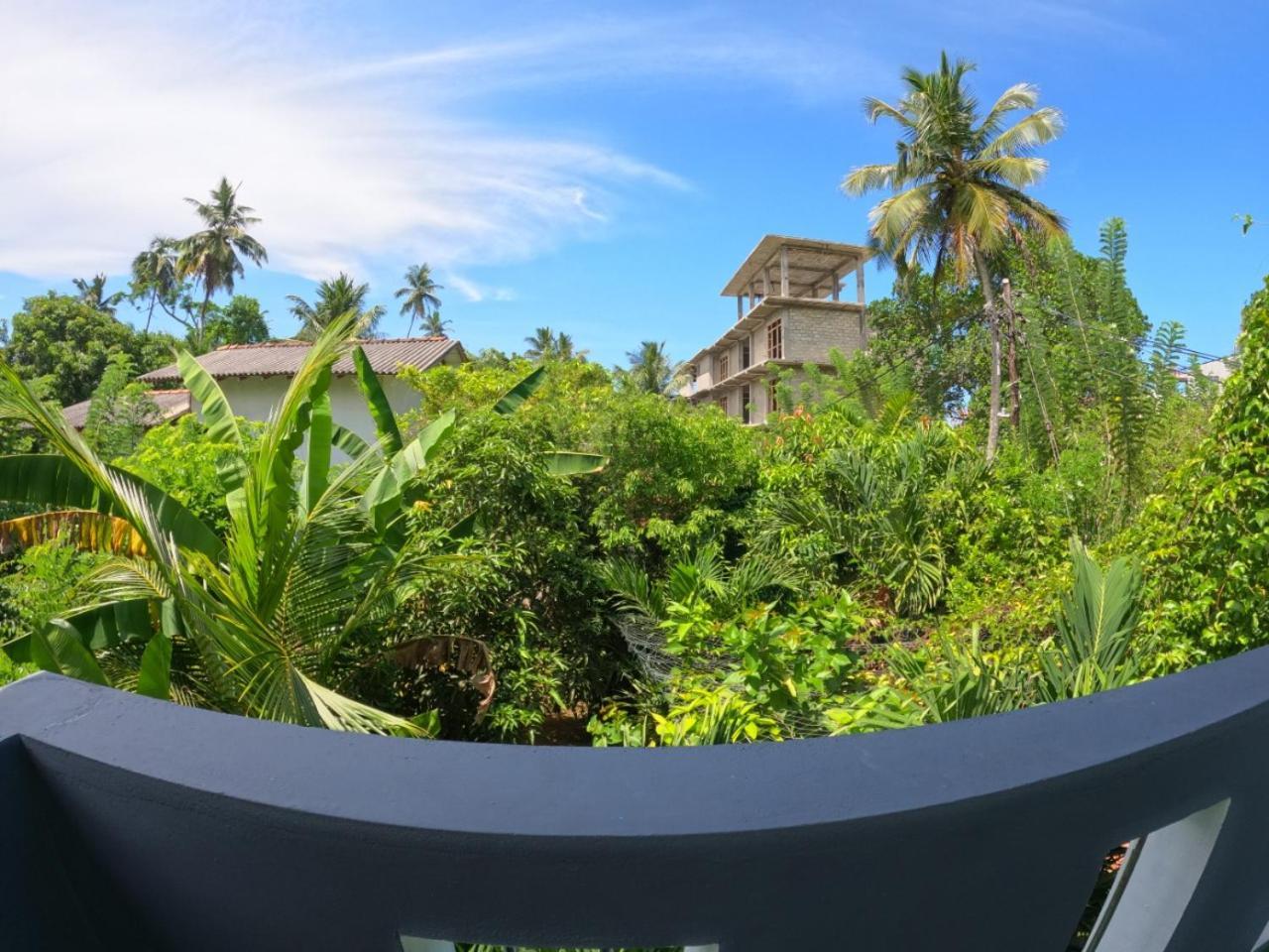New Star Light Hotel Mirissa Exterior foto